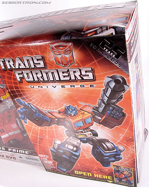 Transformers Classics Optimus Prime (25th Anniversary) (Image #9 of 267)