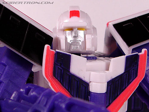 Transformers Classics Astrotrain (Image #72 of 102)