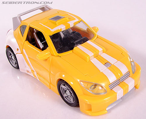 Transformers Classics Bumblebee (Bumble) (Image #17 of 93)