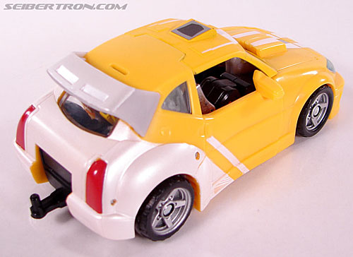 Transformers Classics Bumblebee (Bumble) (Image #20 of 93)