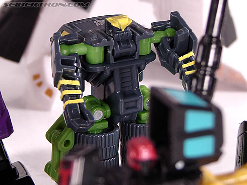 Transformers Classics Grindor Toy Gallery (Image #54 Of 54)