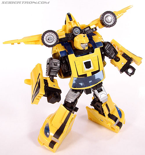 Transformers Classics Bumblebee (Bumble) Toy Gallery (Image #87 Of 126)