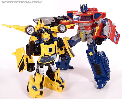 Transformers Classics Bumblebee (Bumble) (Image #98 of 126)