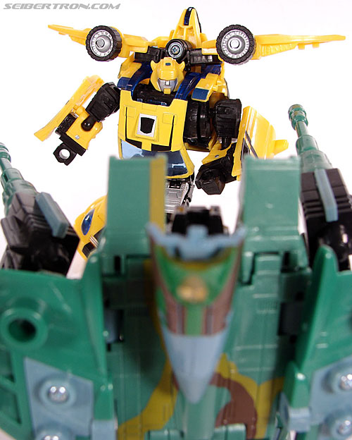 Transformers Classics Bumblebee (Bumble) (Image #106 of 126)