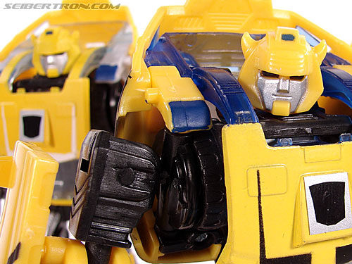 Transformers Classics Bumblebee (Bumble) (Image #122 of 126)