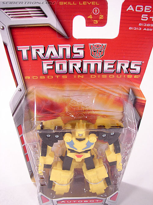 Transformers Classics Bumblebee (Image #2 of 63)