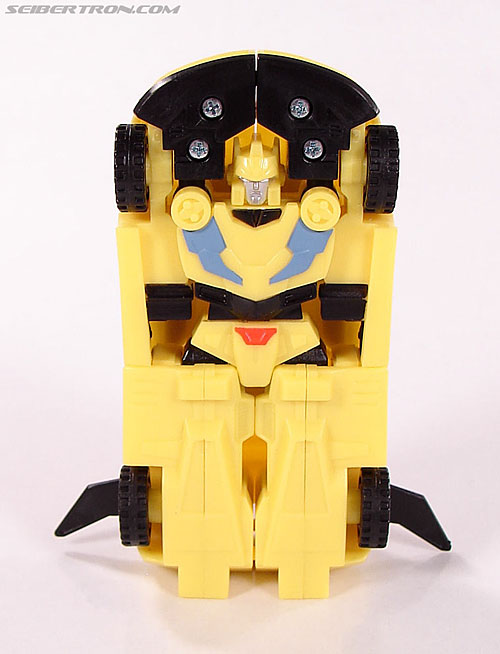 Transformers Classics Bumblebee Toy Gallery (Image #26 Of 63)