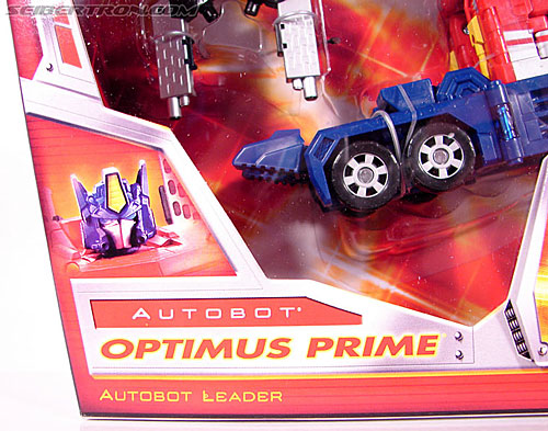 Transformers Classics Optimus Prime (Convoy) (Image #4 of 98)