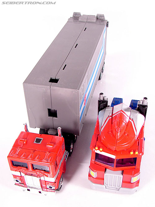 Transformers Classics Optimus Prime (Convoy) (Image #90 of 98)