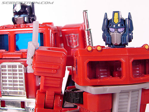 Transformers Classics Optimus Prime (deluxe) (Image #69 of 81)