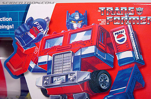 Transformers Classics Pepsi Optimus Prime (Pepsi Convoy) (Image #3 of 202)