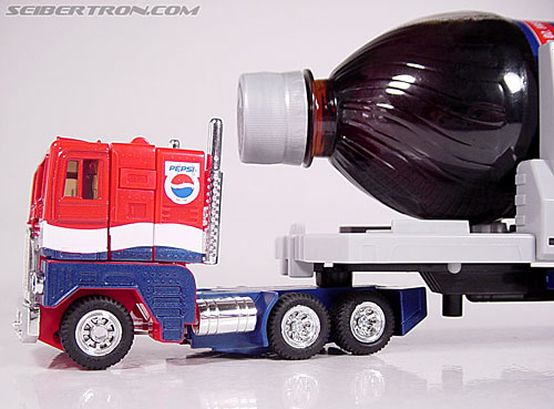 Transformers Classics Pepsi Optimus Prime (Pepsi Convoy) (Image #72 of 202)