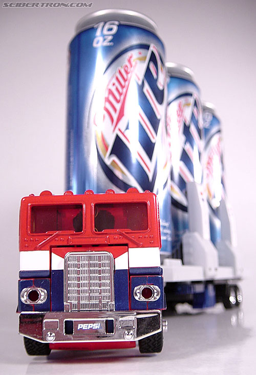 Transformers Classics Pepsi Optimus Prime (Pepsi Convoy) (Image #101 of 202)