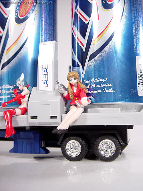 Transformers Classics Pepsi Optimus Prime (Pepsi Convoy) (Image #115 of 202)