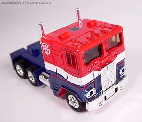 Transformers Classics Pepsi Optimus Prime (pepsi Convoy) Toy Gallery 