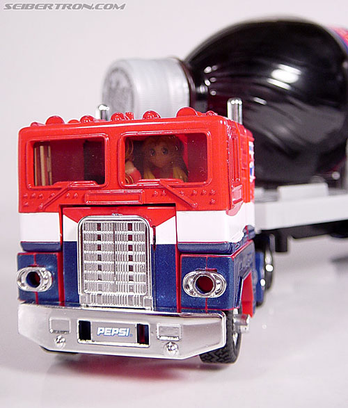 Transformers Classics Pepsi Optimus Prime (Pepsi Convoy) (Image #134 of 202)