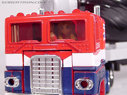 Transformers Classics Pepsi Optimus Prime (Pepsi Convoy) (Image #135 of 202)
