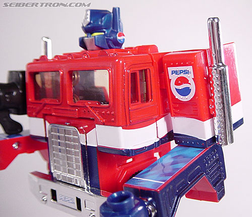 Transformers Classics Pepsi Optimus Prime (Pepsi Convoy) (Image #163 of 202)