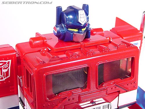 Transformers Classics Pepsi Optimus Prime (Pepsi Convoy) (Image #168 of 202)