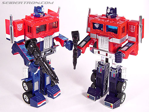 Transformers Classics Pepsi Optimus Prime (Pepsi Convoy) (Image #169 of 202)