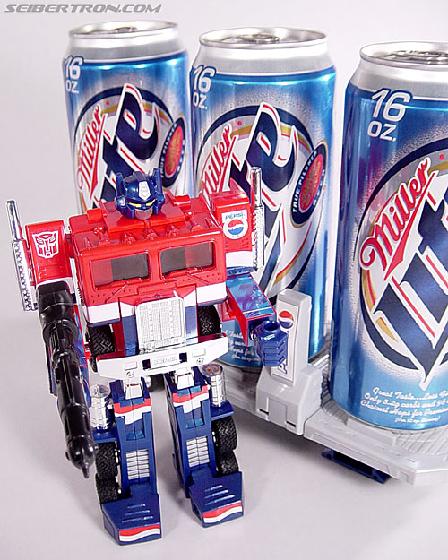 Transformers Classics Pepsi Optimus Prime (Pepsi Convoy) (Image #194 of 202)