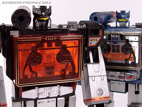 Transformers Classics Soundwave (Reissue) (Image #115 of 137)