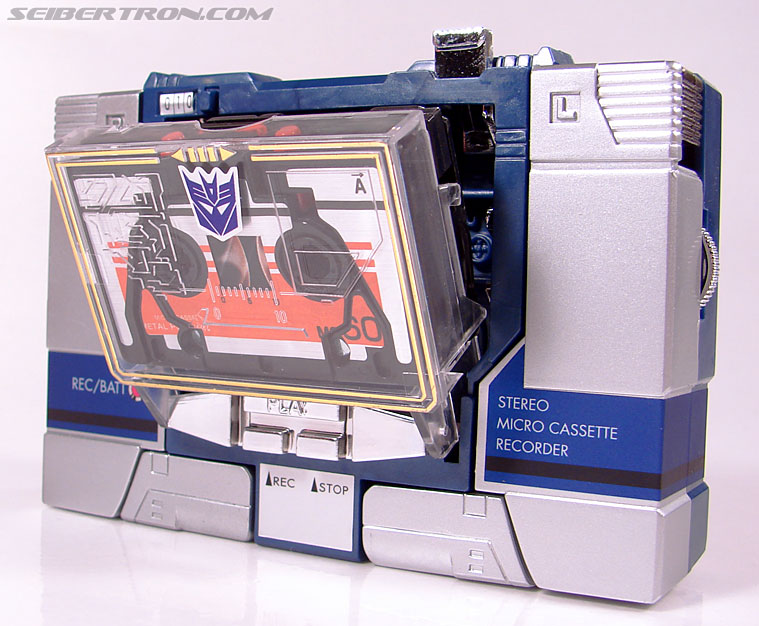 Transformers Classics Soundwave (Reissue) (Image #52 of 137)