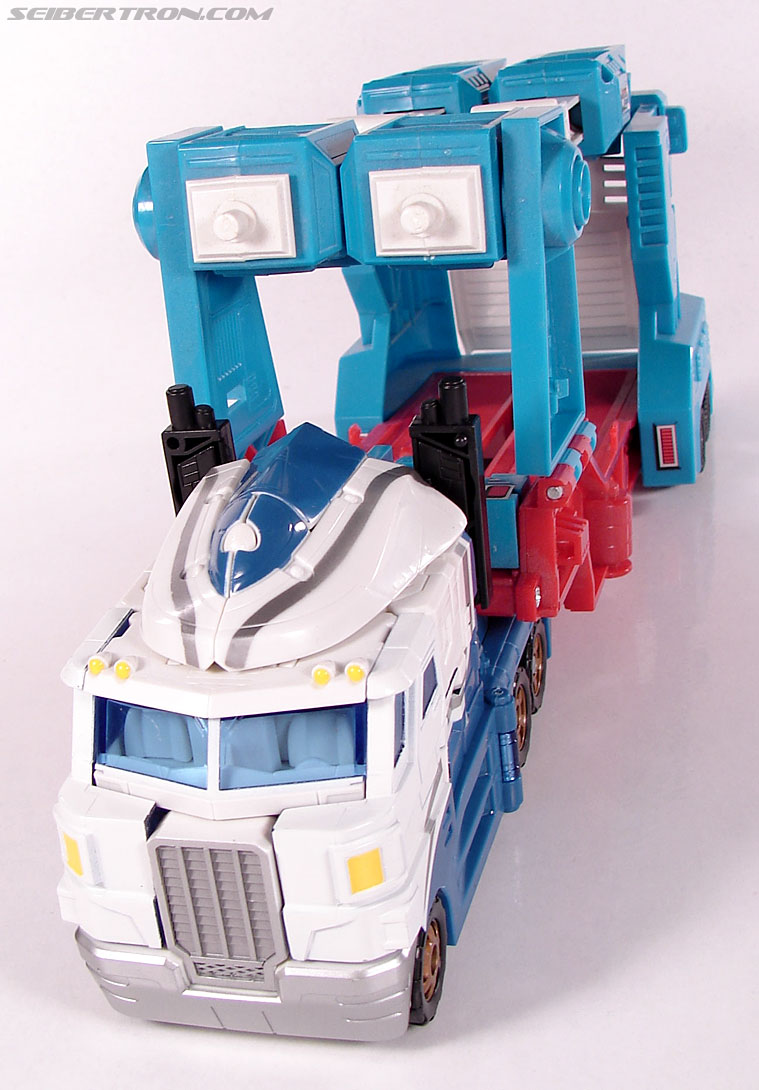 Transformers Classics Ultra Magnus (Image #52 of 143)