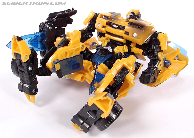 Transformers (2007) Battle Damaged Bumblebee (Image #89 of 99)