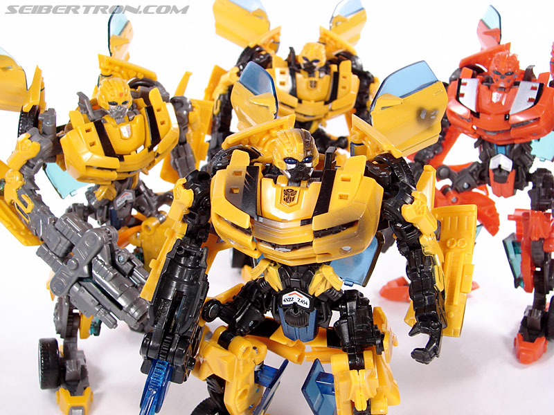 Transformers (2007) Battle Damaged Bumblebee (Image #99 of 99)