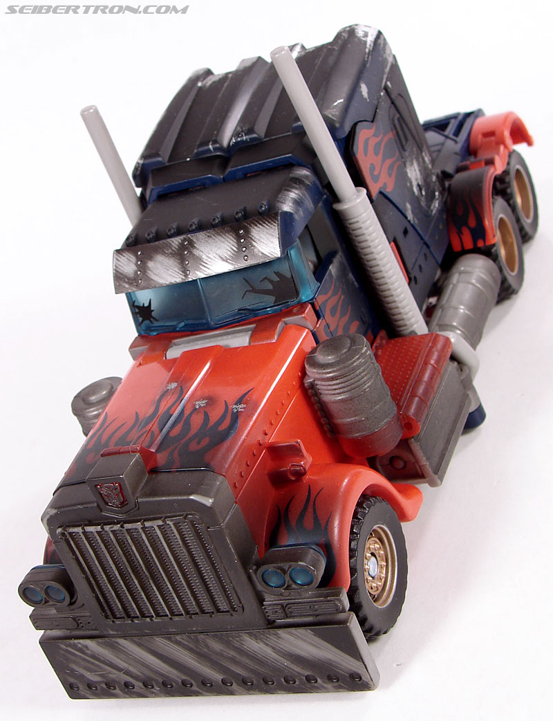 Transformers (2007) Battle Damaged Optimus Prime (Image #42 of 144)