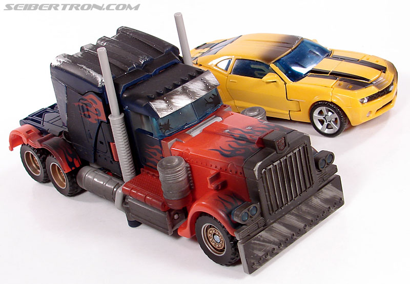 Transformers (2007) Battle Damaged Optimus Prime (Image #67 of 144)