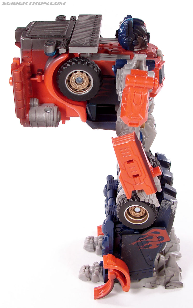 Transformers (2007) Battle Damaged Optimus Prime (Image #76 of 144)