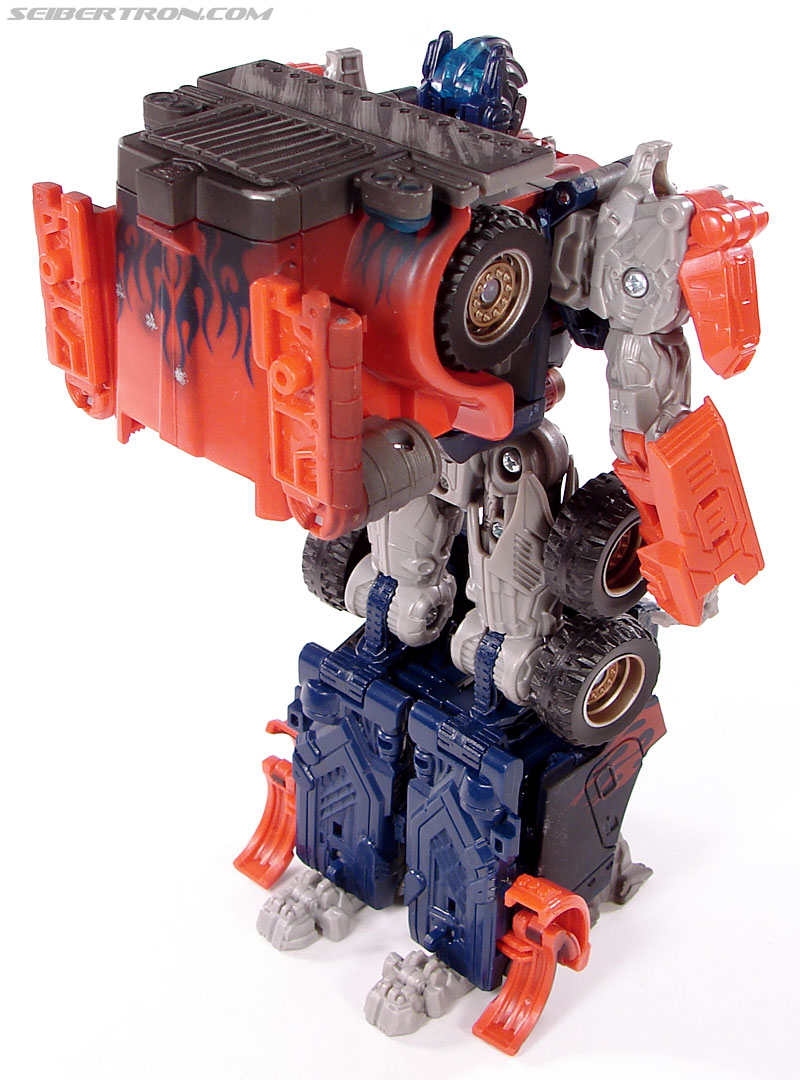 Transformers (2007) Battle Damaged Optimus Prime (Image #77 of 144)