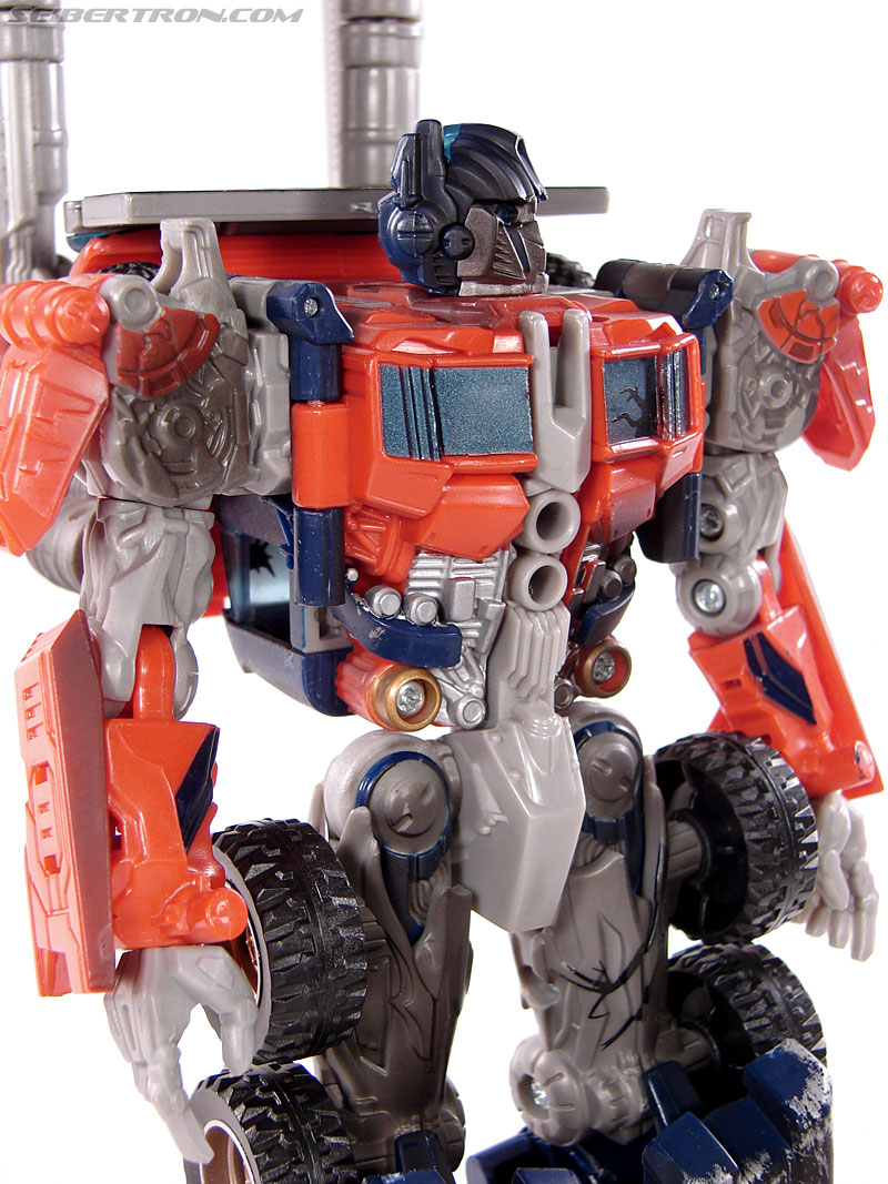 Transformers (2007) Battle Damaged Optimus Prime (Image #122 of 144)