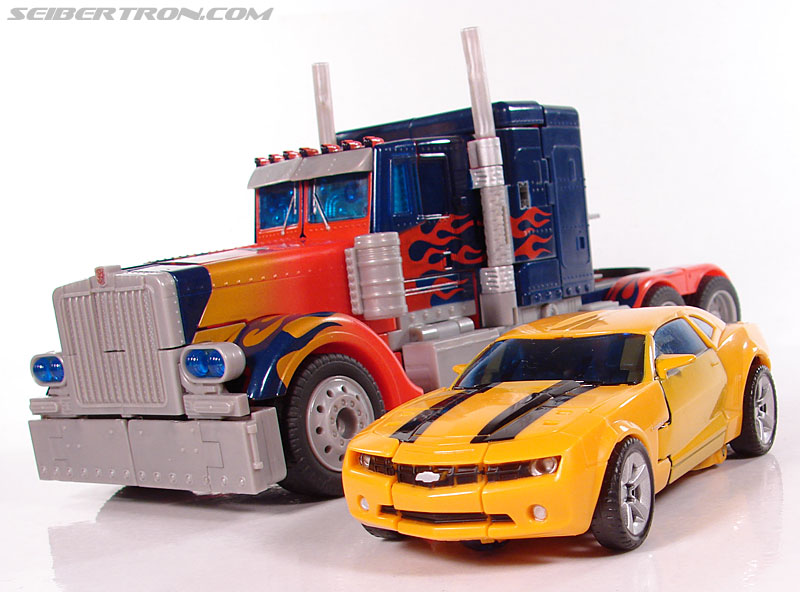Transformers (2007) Bumblebee (Image #37 of 224)