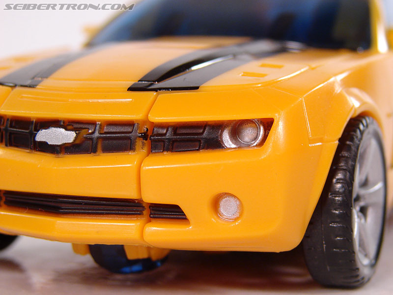 Transformers (2007) Bumblebee (Image #72 of 224)