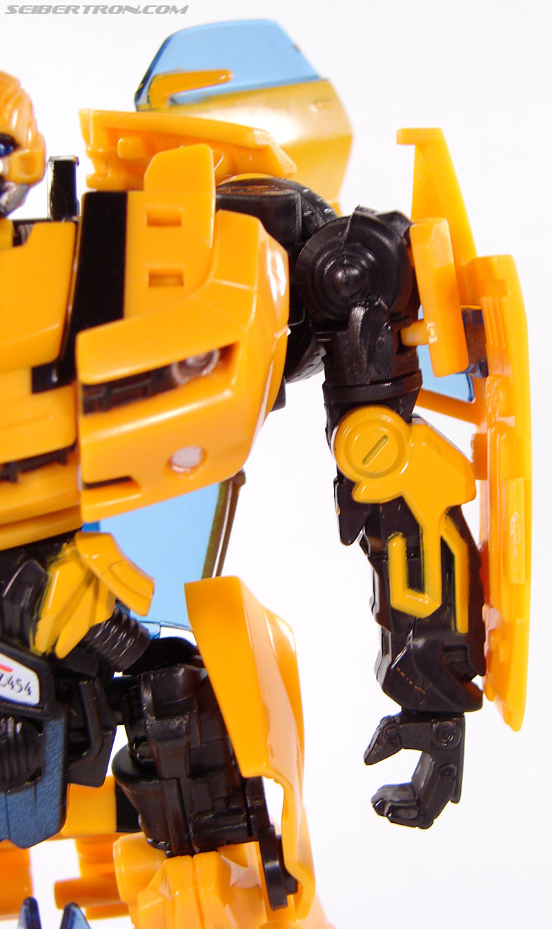 Transformers (2007) Bumblebee (Image #108 of 224)