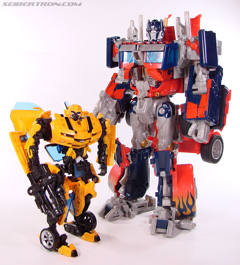 Transformers (2007) Bumblebee (Image #210 of 224)