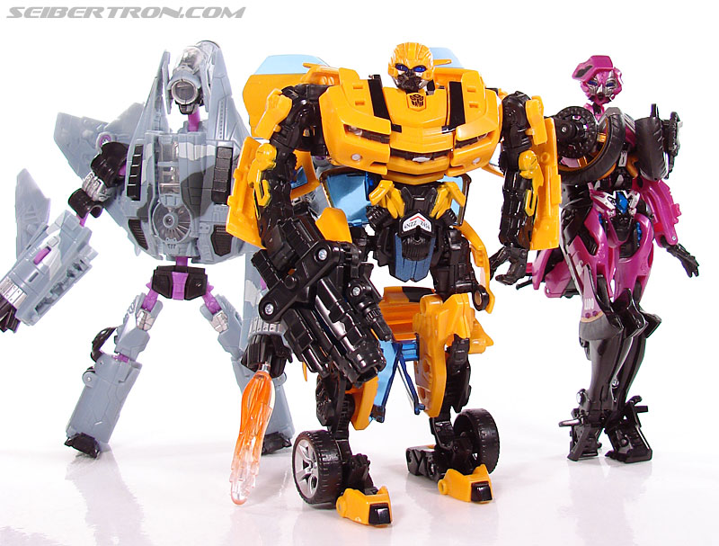 Transformers (2007) Bumblebee (Image #224 of 224)