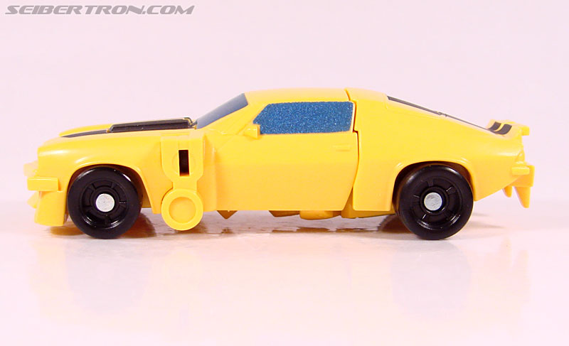 Transformers (2007) Bumblebee (Bumble) (Image #20 of 58)