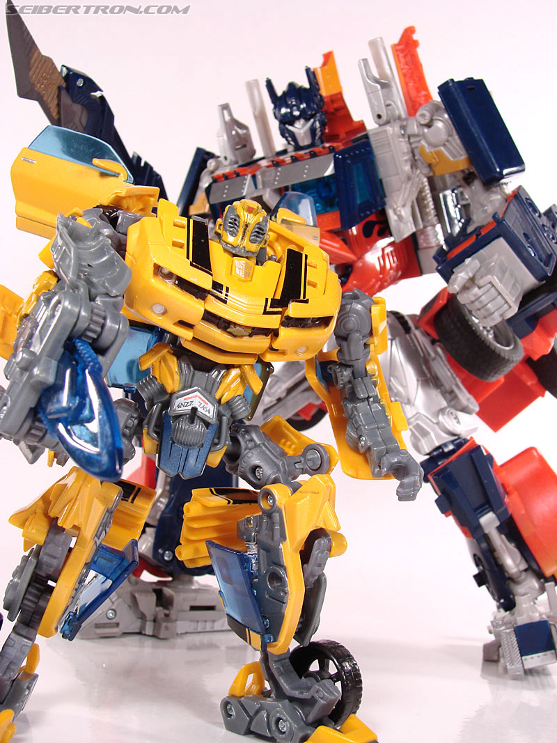 Transformers (2007) Premium Bumblebee (Image #106 of 119)
