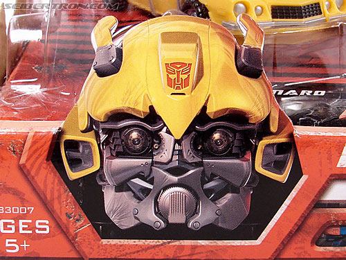 Transformers (2007) Battle Damaged Bumblebee (Image #4 of 99)