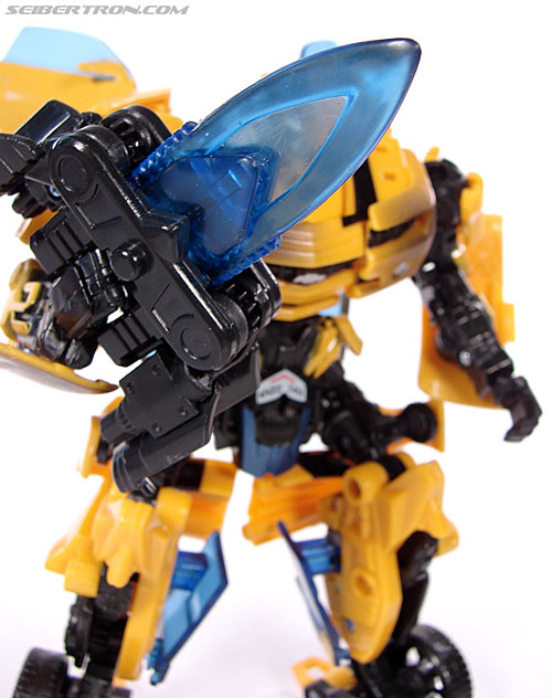 Transformers (2007) Battle Damaged Bumblebee (Image #83 of 99)