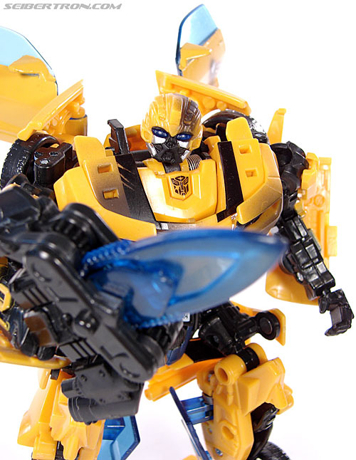 Transformers Ultimate Bumblebee Action Figure Hasbro DAMAGE JC