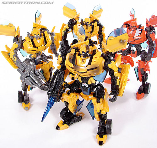 Transformers (2007) Battle Damaged Bumblebee (Image #96 of 99)