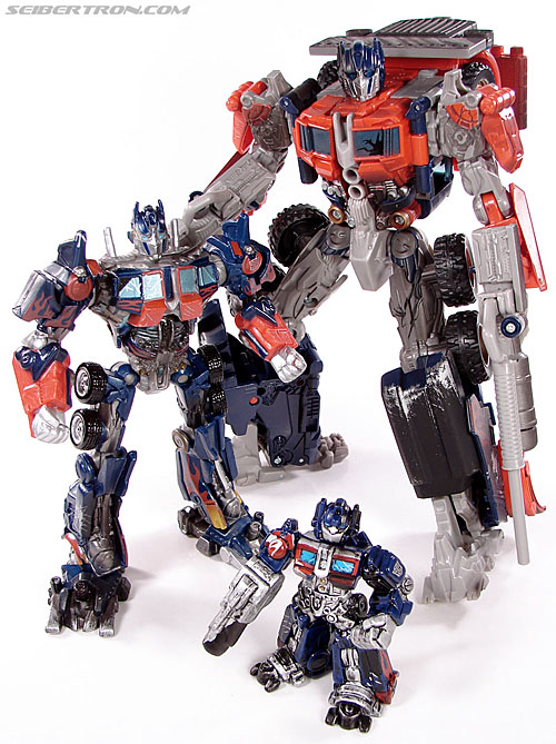 Transformers (2007) Battle Damaged Optimus Prime (Image #69 of 144)