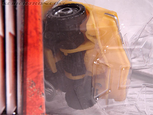 Transformers (2007) Bumblebee (Image #5 of 120)