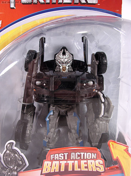 Transformers (2007) Blast Shield Barricade (Image #2 of 73)