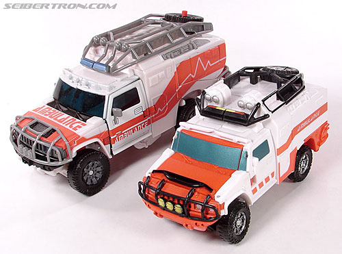 Transformers (2007) Rescue Torch Ratchet (Image #32 of 72)